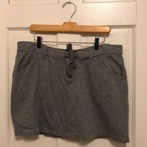 GAP Gray swearshirt material  mini skirt